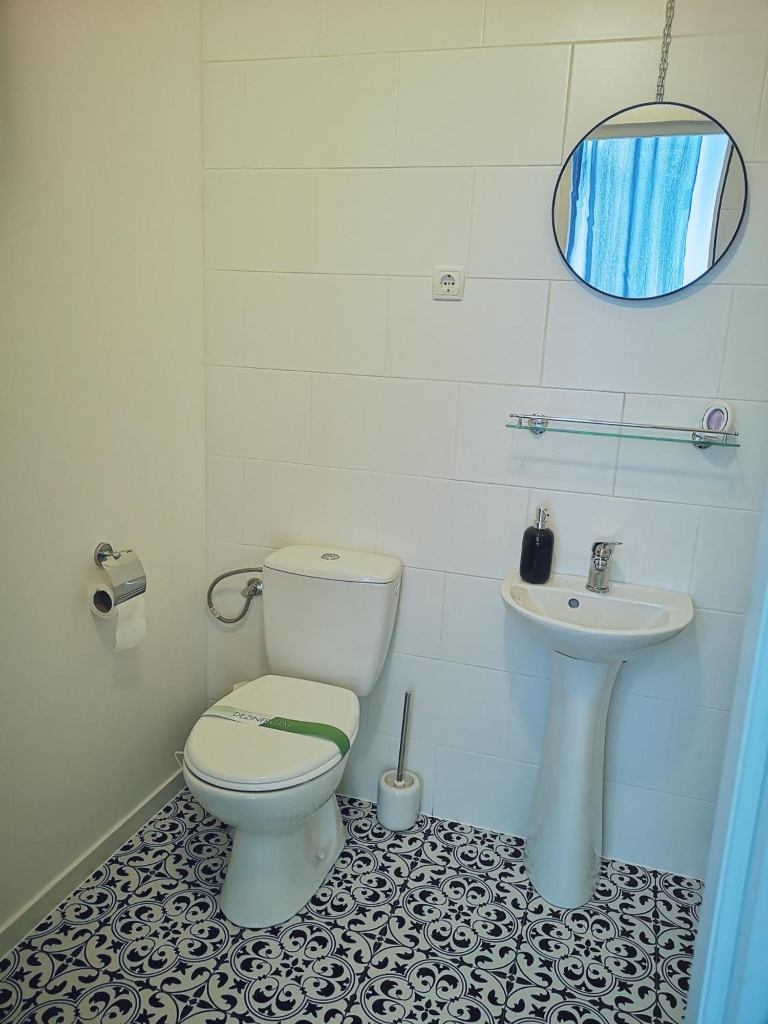 Weisz Apartment-City Center-Free Private Parking,Wifi,Ac Carei Exterior foto